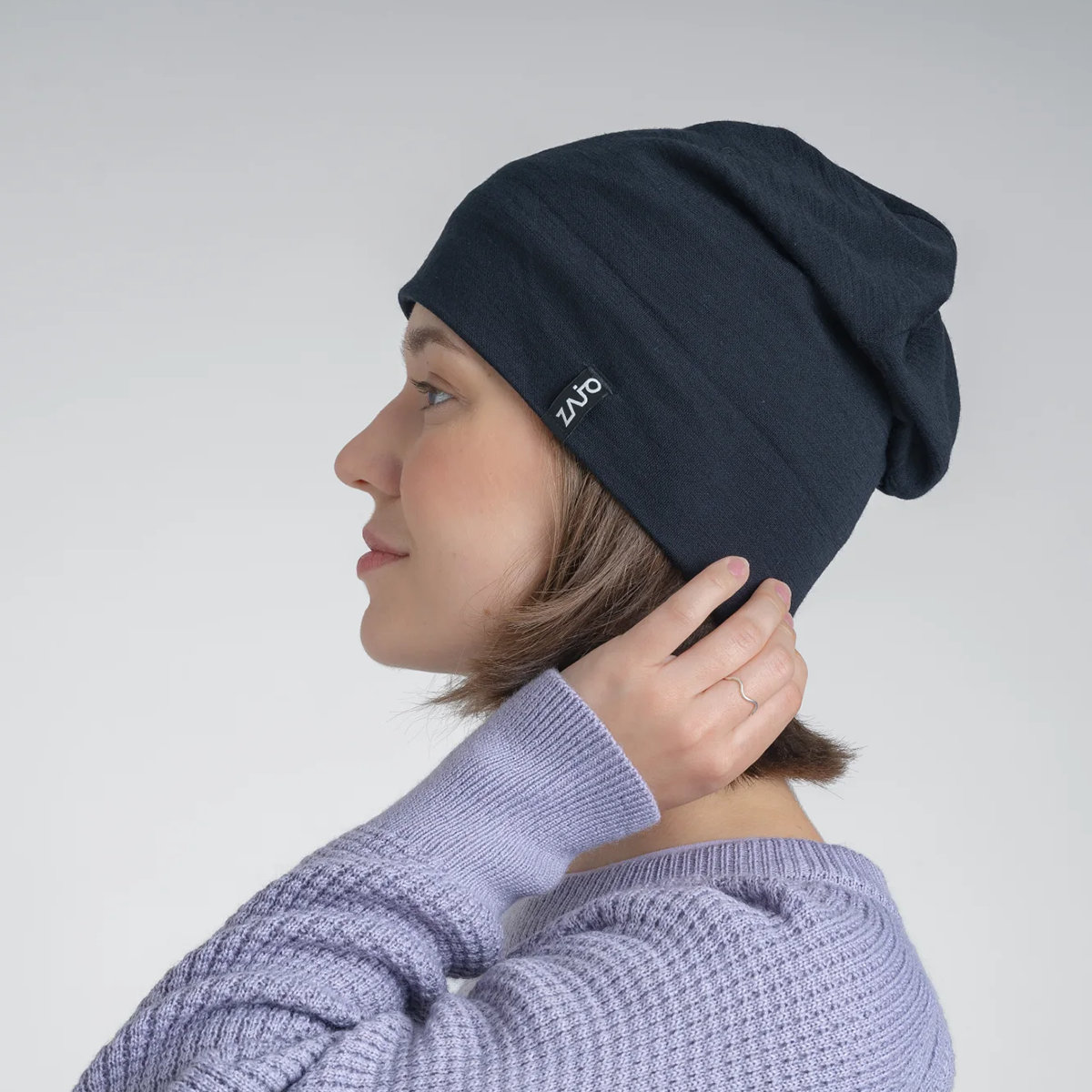 Hejma Merino Slouchy Beanie — Black